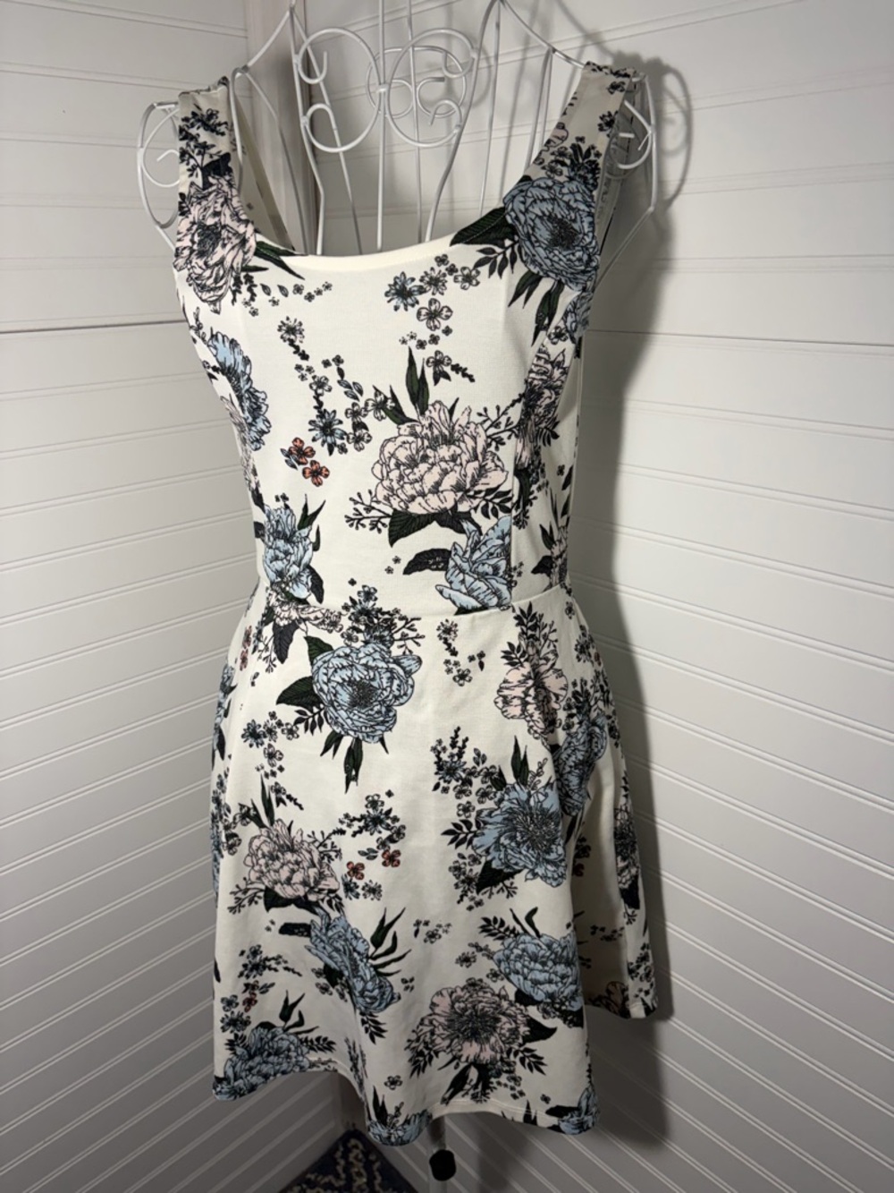 Floral Fit-and-Flare Dress in Ivory with Blue & Pink Blooms - Picture 5 of 10
